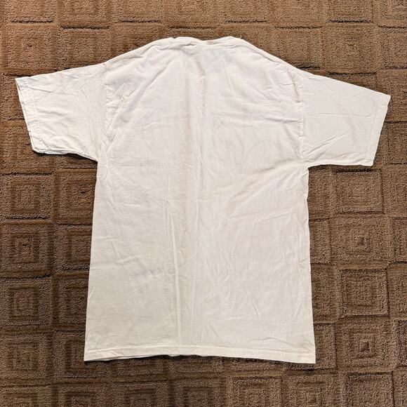 Airbrushed Name Arielle - Hanes - Women’s T-shirt - Size M - Picture 4 of 5